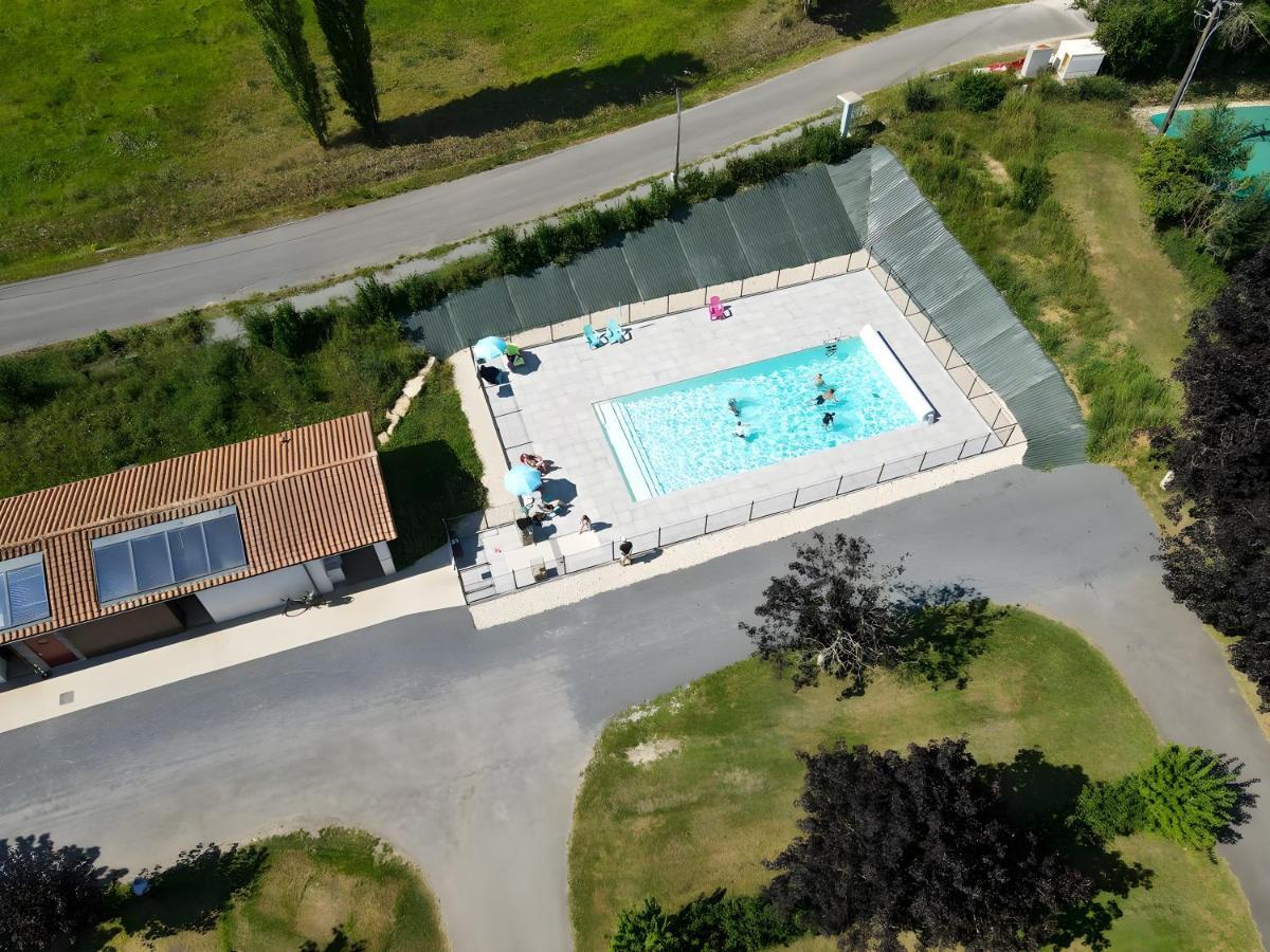 Olydea Le Lambon - Prailles-La-Couarde Hotel Exterior foto